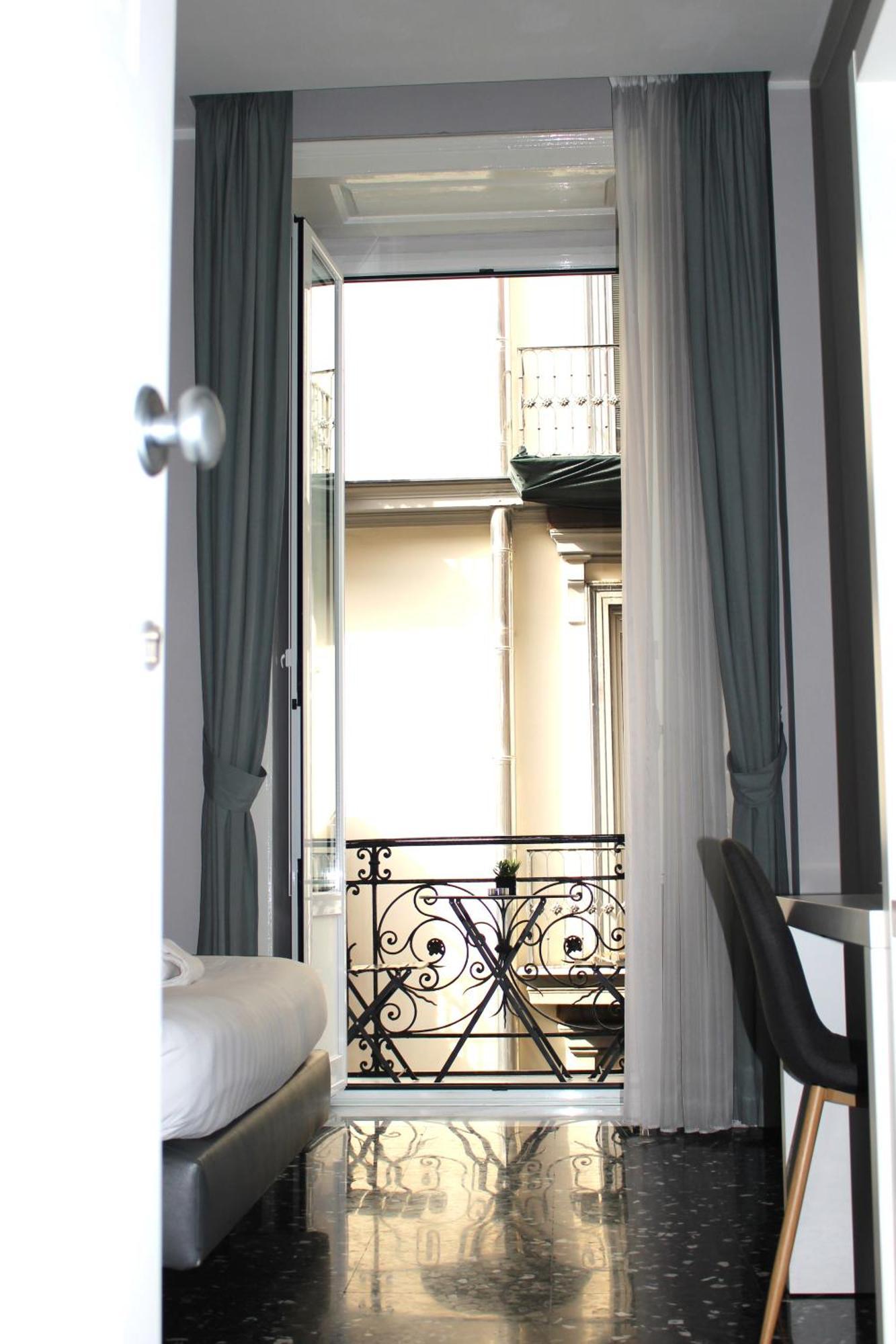 Beverello Rooms Наполи Екстериор снимка