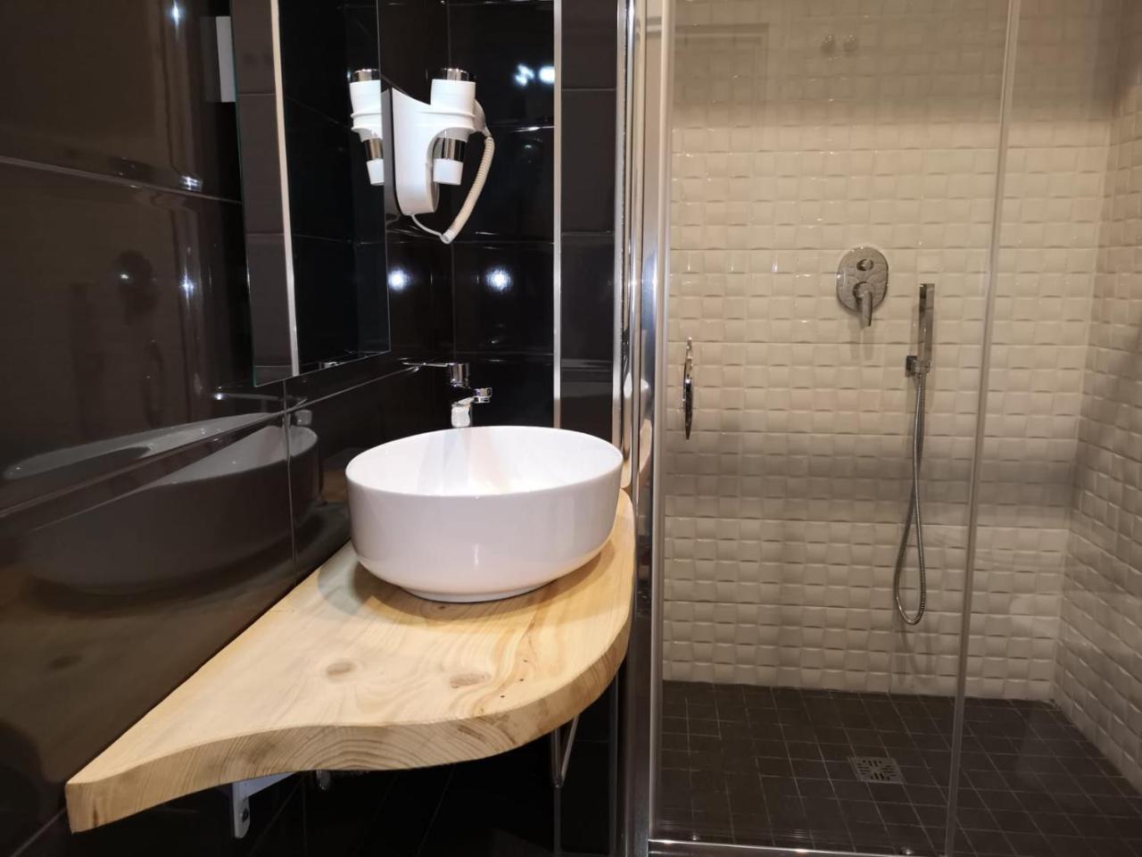 Beverello Rooms Наполи Екстериор снимка